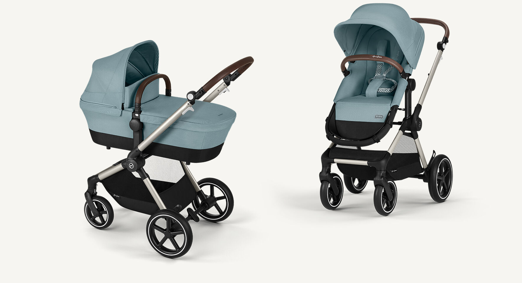 Produktbilder av en Eos Lux barnvagn i Stormy Blue, liggdelsl&auml;ge till v&auml;nster, s&auml;tesl&auml;ge till h&ouml;ger.