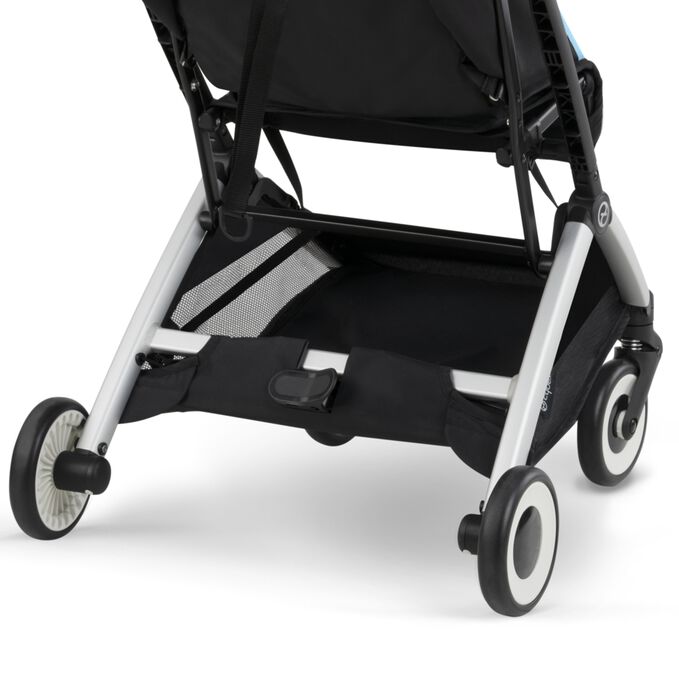 An image of the CYBEX Gold Orfeo Buggy, highlighting the Large Shopping Basket feature.