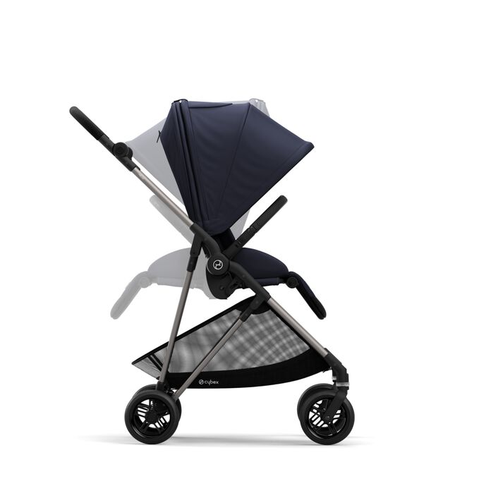 An image of the CYBEX Gold Melio 1 Stroller, highlighting the Reversible seat unit feature.