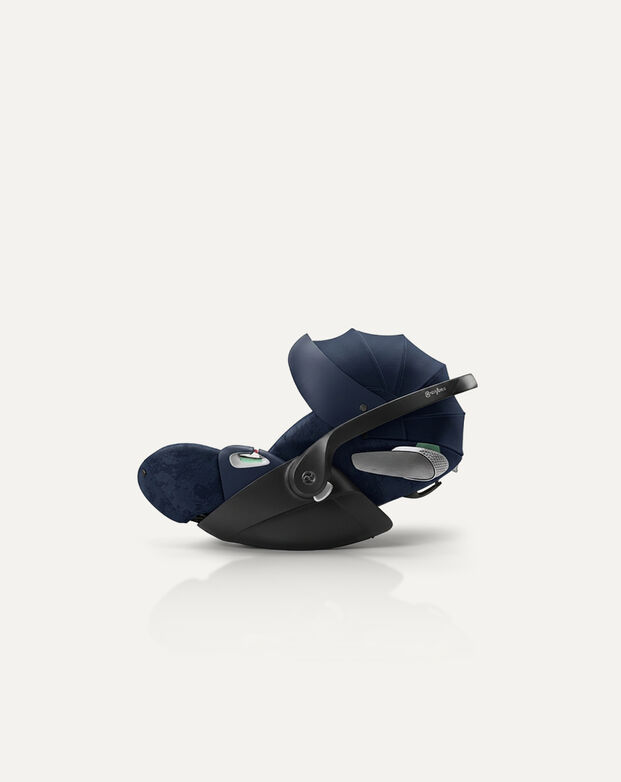 Sn&iacute;mek Rebellious Luxury Cloud T i-Size.