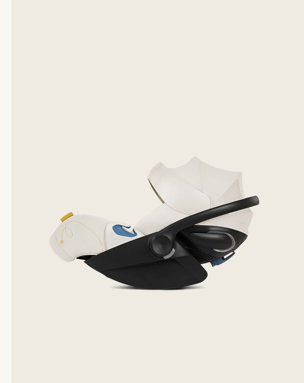 Side view product image of a Cloud G Lux
