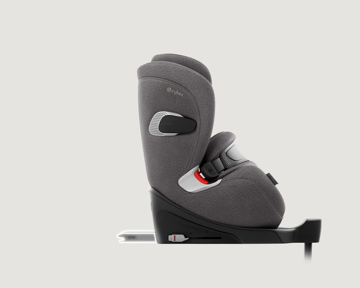 Anoris T2 i-Size Plus child car seat with airbag in side view, grey
