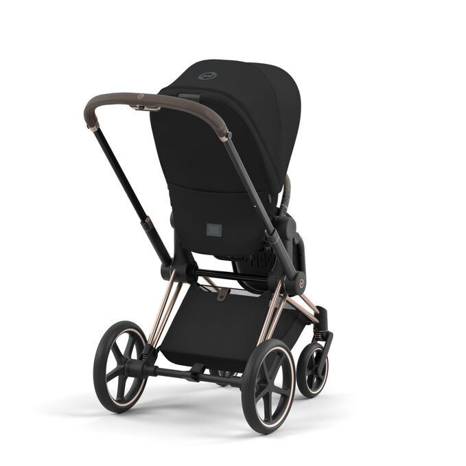 An image of the CYBEX Platinum Priam / e-Priam Seat Pack Stroller, highlighting the Extra large shopping basket feature.