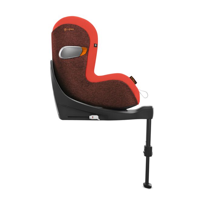 An image of the CYBEX Platinum Sirona Zi i-Size Toddler Car Seat, highlighting the Energy Reduction Technology feature.