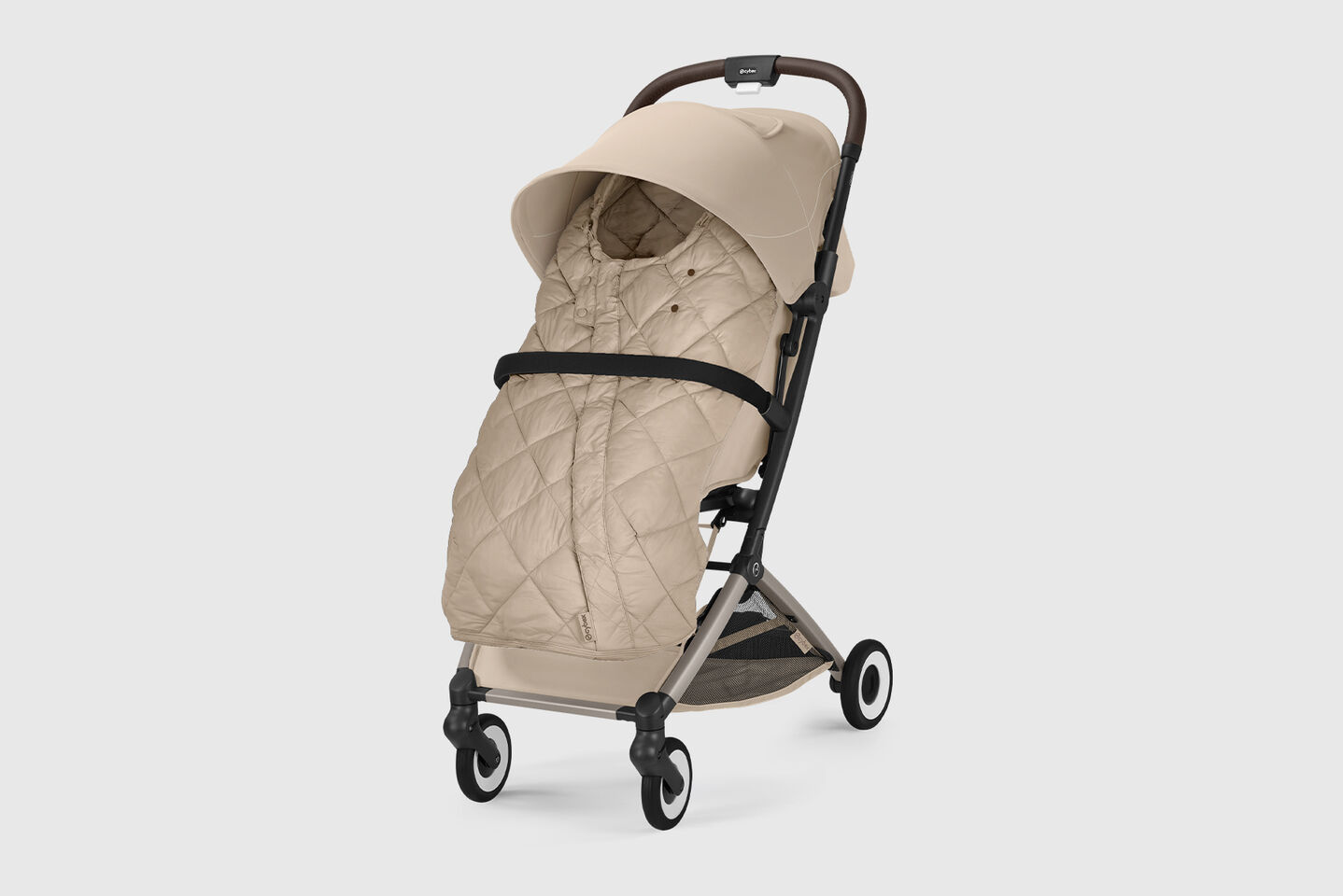 Product image of an Orfeo with a Snogga 2 attached.