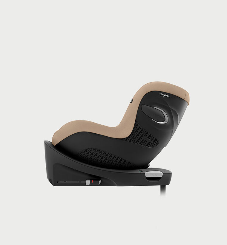 Side view of a Sirona G i-Size car seat in Almond Beige on a Base G.