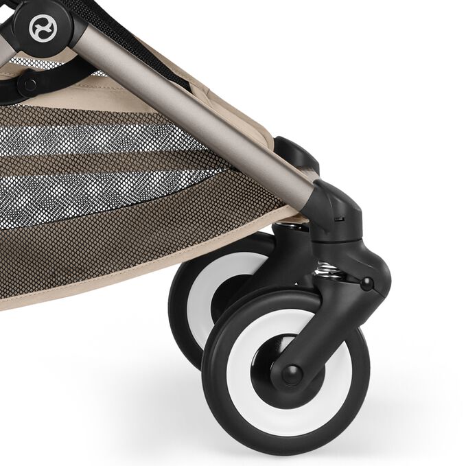 En bild av CYBEX Gold Orfeo Buggy som lyfter fram funktionen Smidig framhjulsst&ouml;td&auml;mpning.