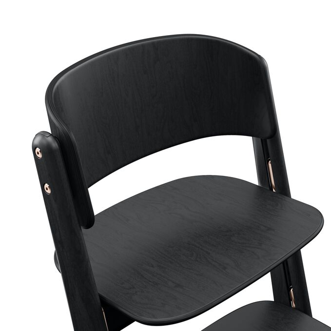 An image of the CYBEX Platinum Lemo Platinum 3-in-1 Highchair, highlighting the Sustainable Beechwood feature.