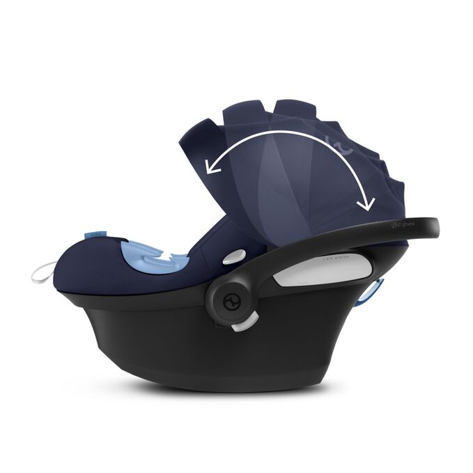 An image of the CYBEX Gold Aton M i-Size Infant Car Seat, highlighting the Integrated XXL Sun Canopy feature.