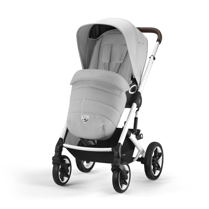Immagine del CYBEX Gold Talos S Lux 2024 Stroller che mette in risalto la caratteristica Paravento incluso.