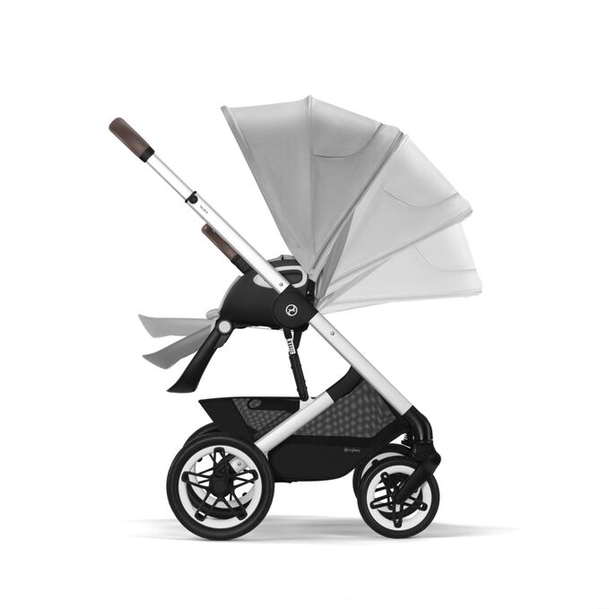 Immagine del CYBEX Gold Talos S Lux 2024 Stroller che mette in risalto la caratteristica Posizione ergonomica completamente distesa.