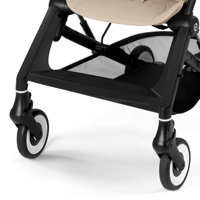 An image of the CYBEX Gold Agis Stroller, highlighting the Full-sized Footrest feature.
