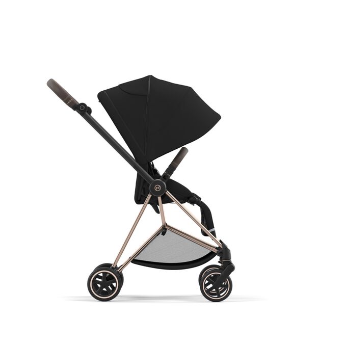An image of the CYBEX Platinum Mios Jeremy Scott - Wings Stroller, highlighting the XXL sun canopy feature.