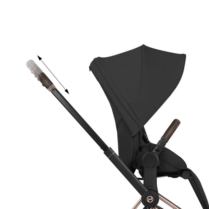 Ein Bild des CYBEX Platinum e-Priam Rebellious Luxury Stroller, das das Merkmal Einh&auml;ndig anpassbarer Schiebegriff hervorhebt.