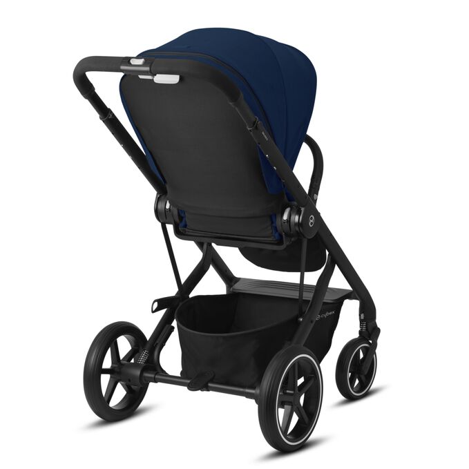 Ein Bild des CYBEX Gold Balios S 1 Lux Stroller, das das Merkmal Verstellbarer Schiebegriff hervorhebt.