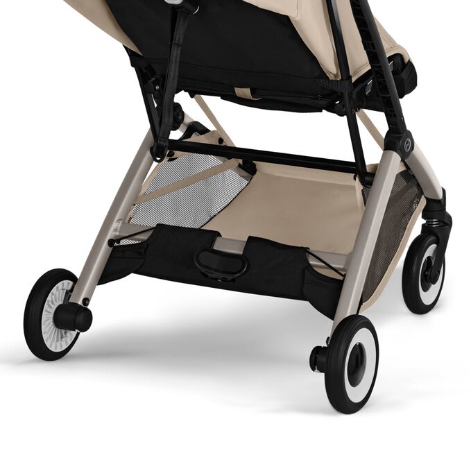 En bild av CYBEX Gold Orfeo Buggy som lyfter fram funktionen Rymlig f&auml;rgkoordinerad varukorg.