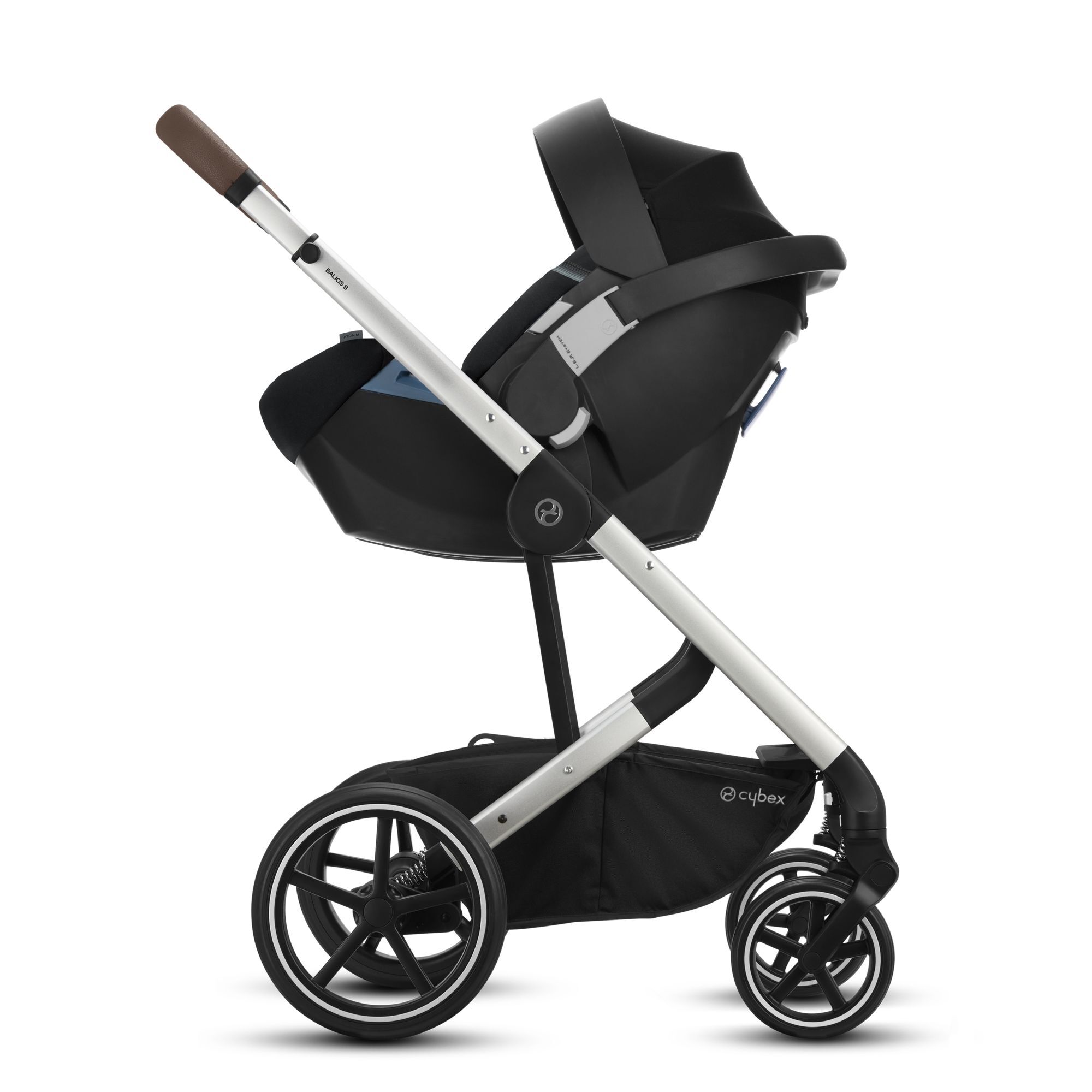 CYBEX Balios S Lux - Deep Black (Silver Frame) in Deep Black (Silver Frame) large-cybex-us image number 3