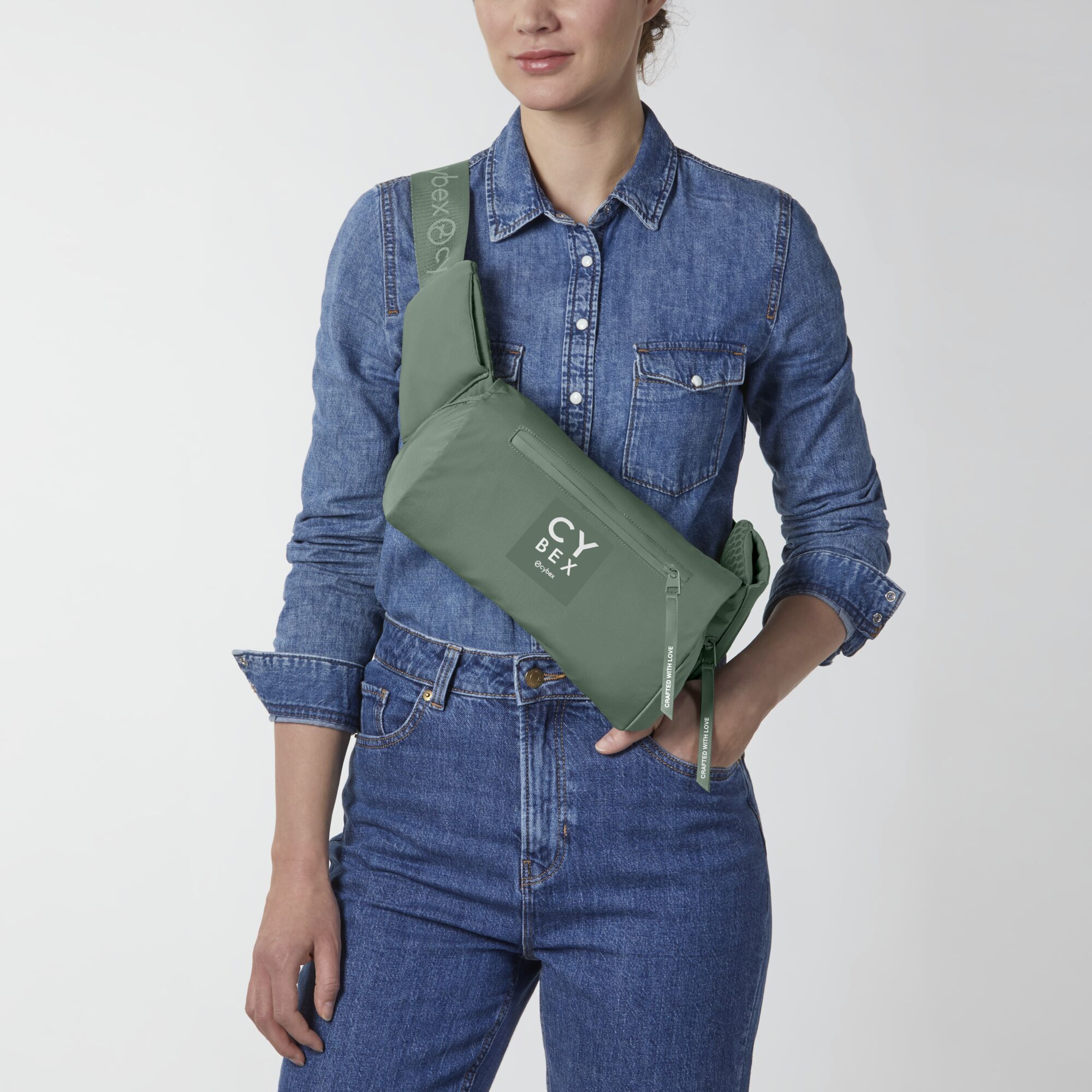 CYBEX Coya Carrier - Leaf Green in Leaf Green large-cybex-jp 画像番号 7