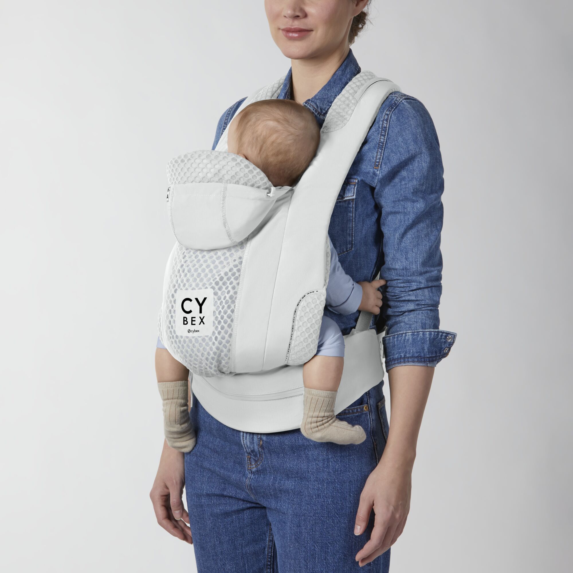 CYBEX Coya Carrier - White in White large-cybex-us image number 2