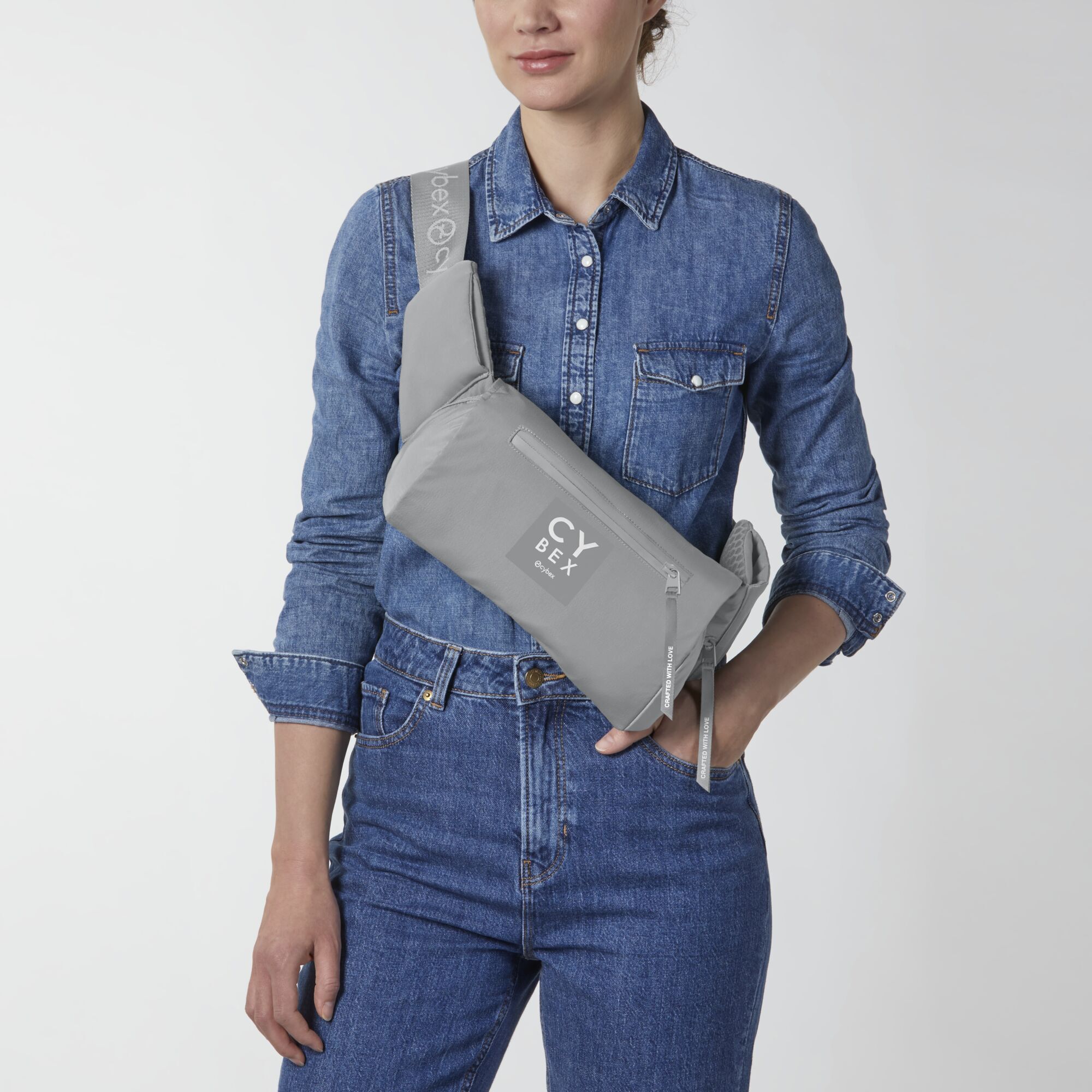 CYBEX Coya Carrier - Thunder Grey in Thunder Grey large-cybex-us image number 7