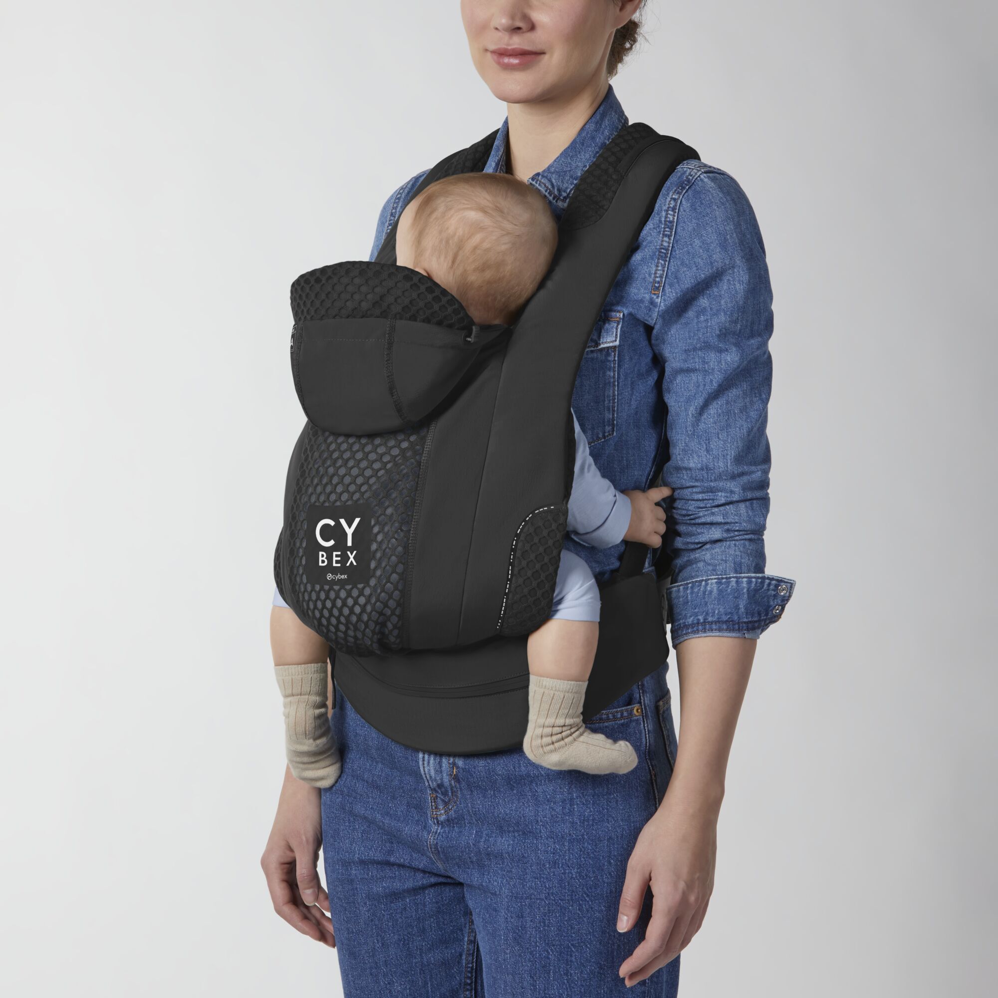 CYBEX Coya Carrier - Black in Black large-cybex-us image number 2