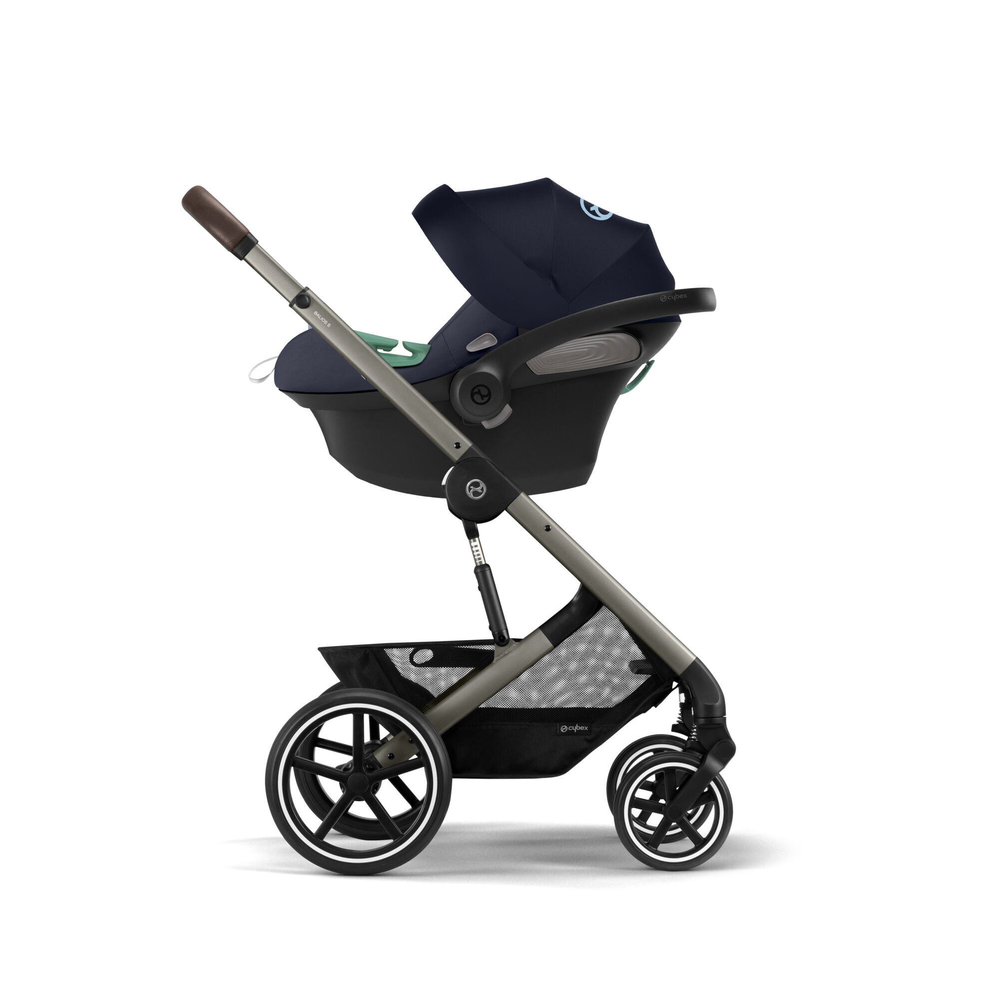 CYBEX Balios S Lux - Sky Blue (Taupe Frame) in Sky Blue (Taupe Frame) large-cybex-gb image number 4