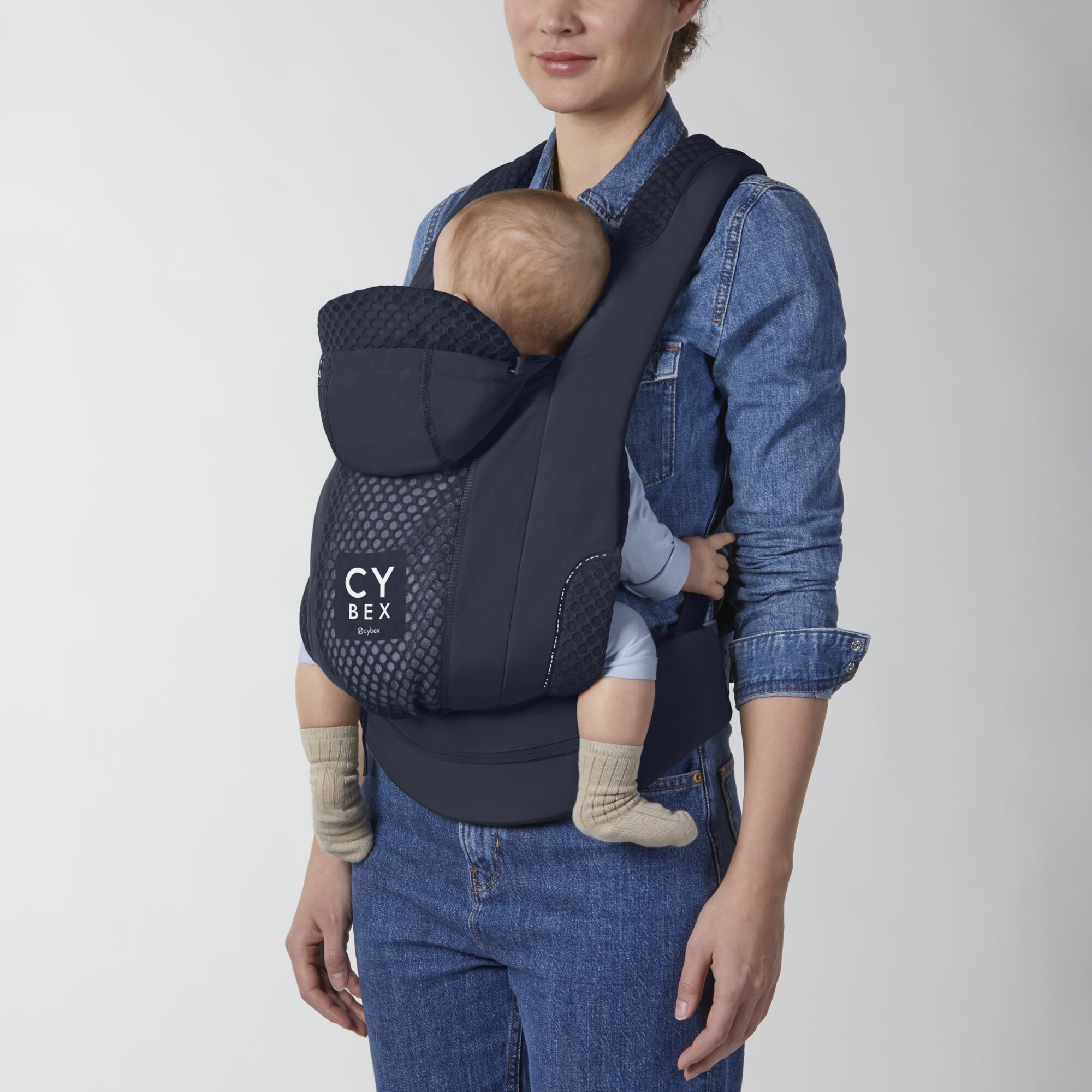 CYBEX Coya Carrier - Royal Blue in Royal Blue large-cybex-us image number 2