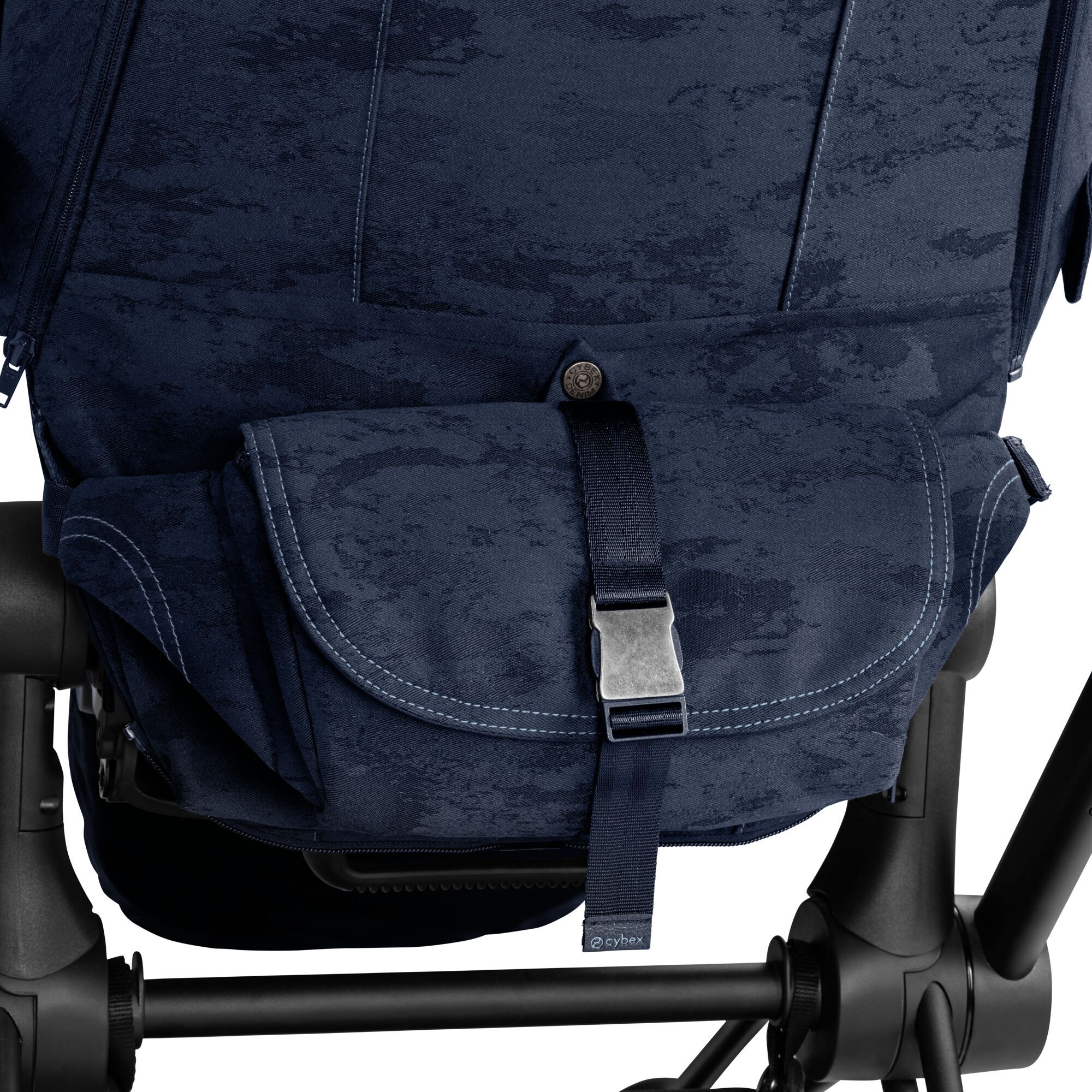 CYBEX e-Priam Rebellious Luxury - Rebellious Luxury Denim Blue in Rebellious Luxury Denim Blue large-cybex-gb image number 6